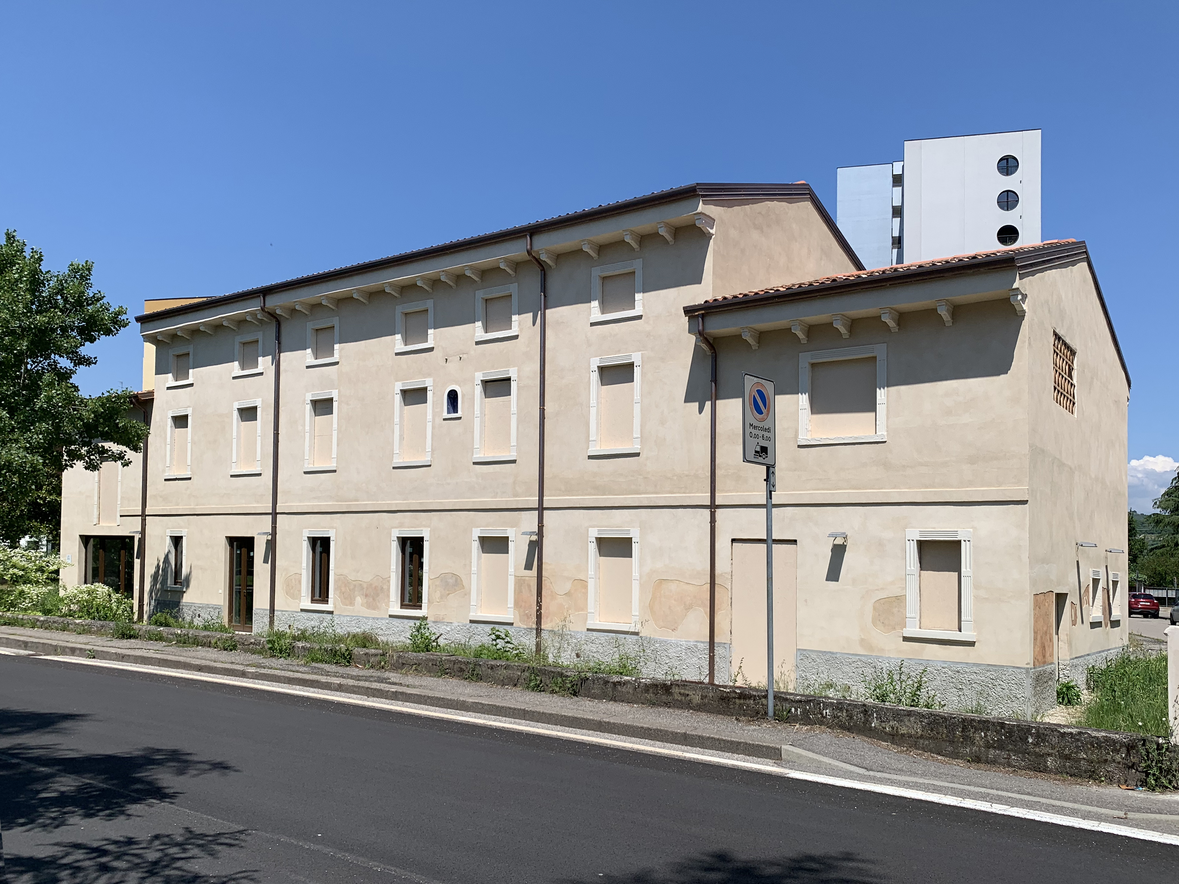 Casa Saval 2
